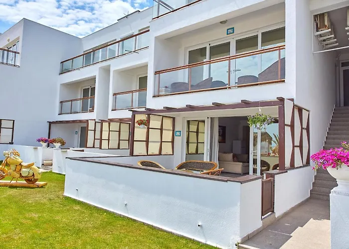 Hotel de apartamente Madagascar Boutik Cytadell Eforie Nord